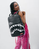 SHARK CENTRAL 2.0 BLACK ON GREY SP DLXSV BACKPACK-Sprayground-Zaini-Vittorio Citro Boutique