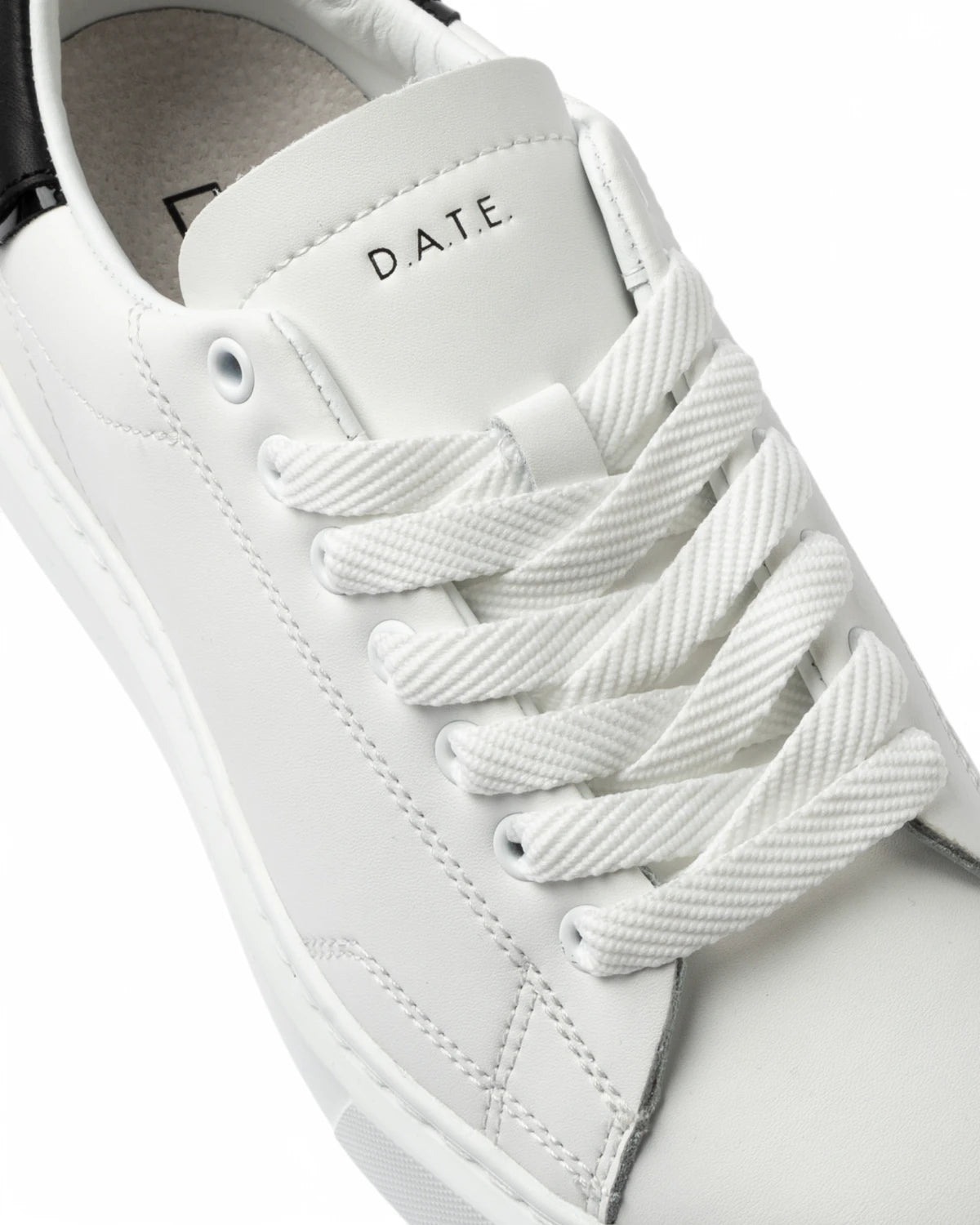 Sneakers D.A.T.E. Sfera Calf White-Black-D.A.T.E.-Sneakers-Vittorio Citro Boutique