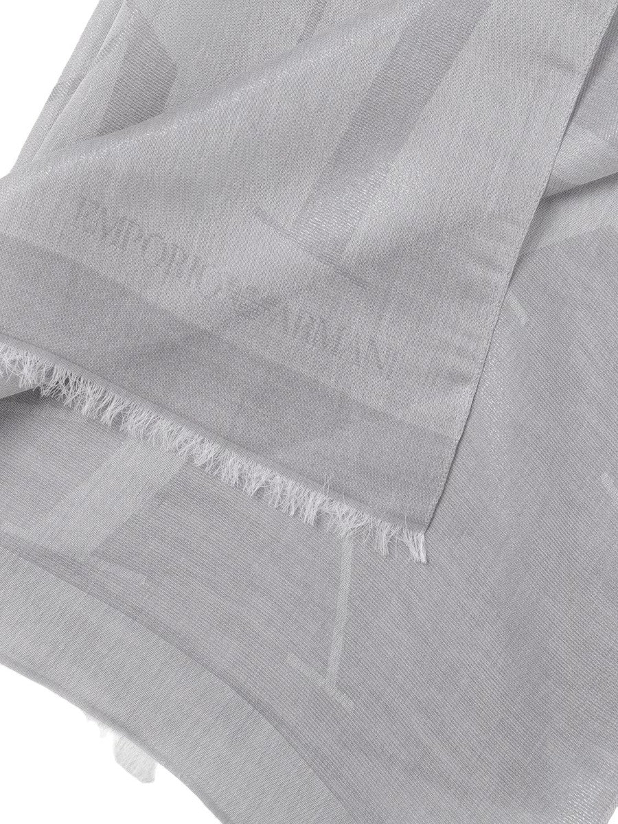 Stola in misto viscosa e modal con lettering jacquard-Sciarpe & stole-Emporio Armani-Vittorio Citro Boutique