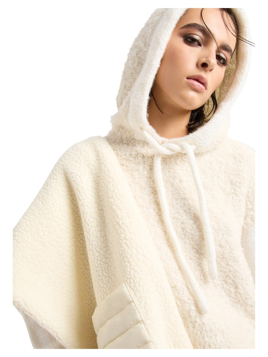 Maglione con cappuccio in tessuto effetto teddy e misto alpaca Capsule Chalet-Emporio Armani-Maglieria-Vittorio Citro Boutique
